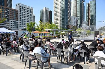 도시상징광장 '도심 속, 힐링 캠핑'_2