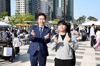 도시상징광장 '도심 속, 힐링 캠핑'_5