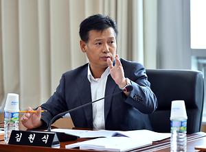 세종시의회 김원식 의원, 행감 통해 2년 연속 시민 혈세 낭비 막았다