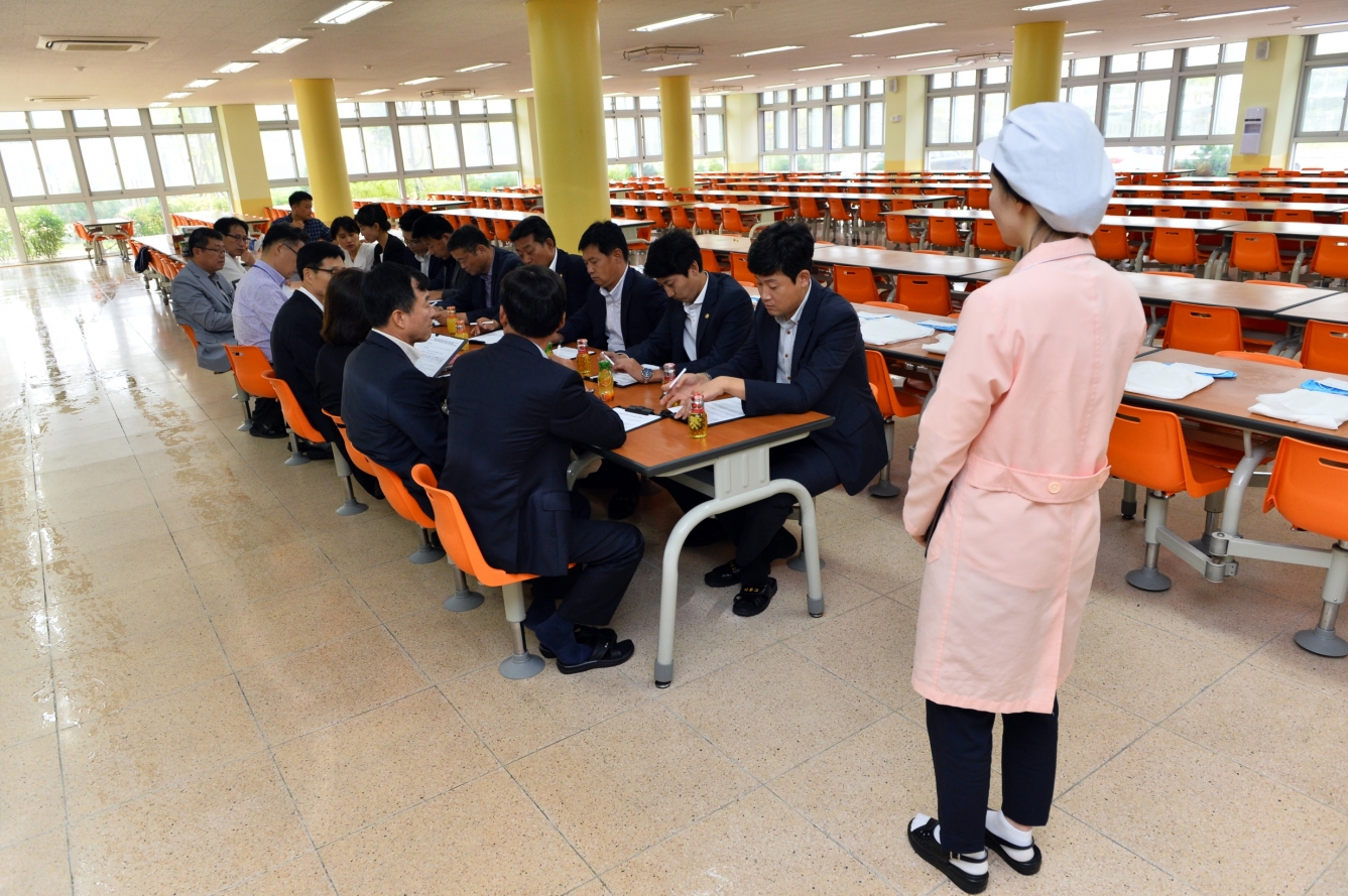 「학교급식 위생·안전관리 점검 등 교육 환경 개선」관련 현장방문_4