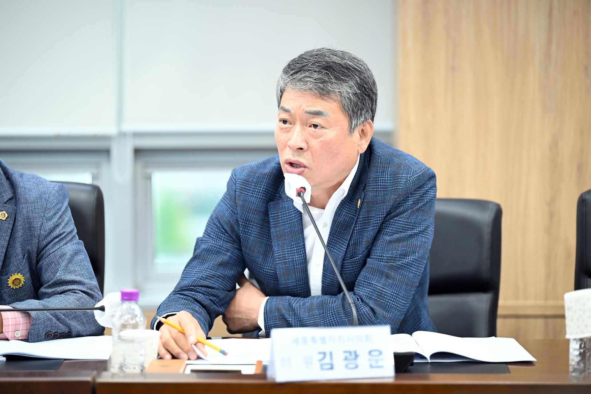 제98회 정례회 의정간담회_3