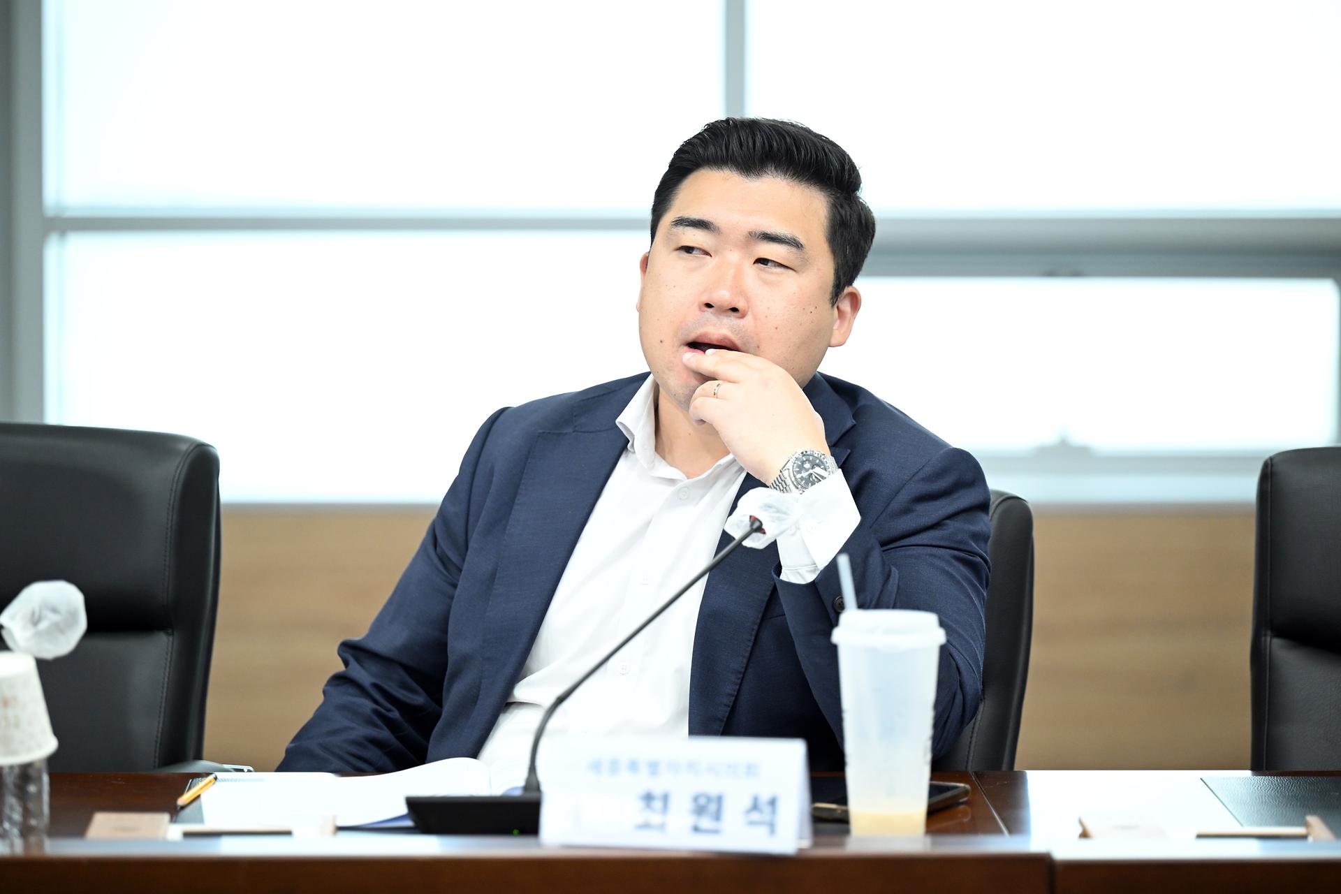 제98회 정례회 의정간담회_18