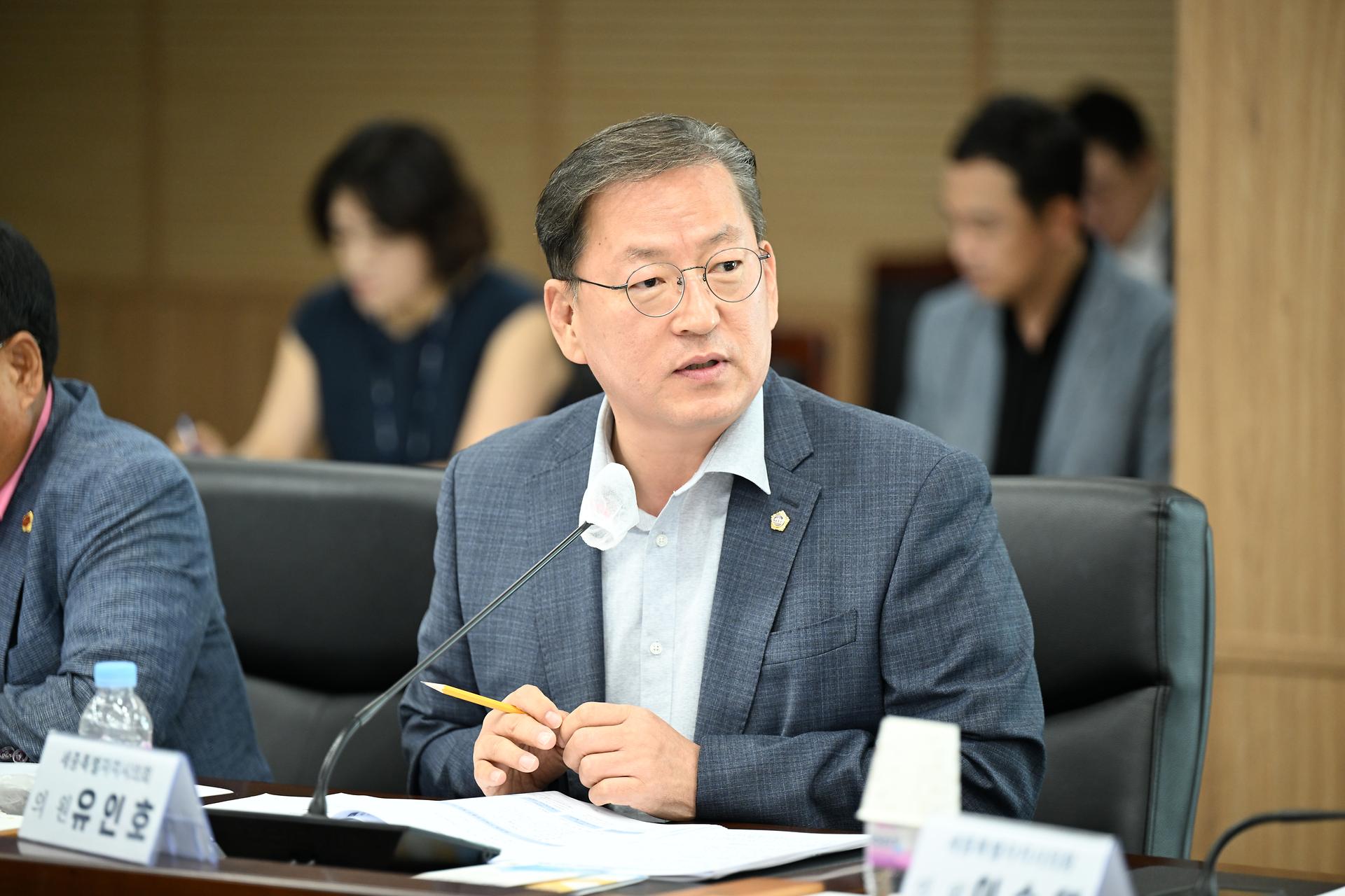 제100회 임시회 의정간담회_11
