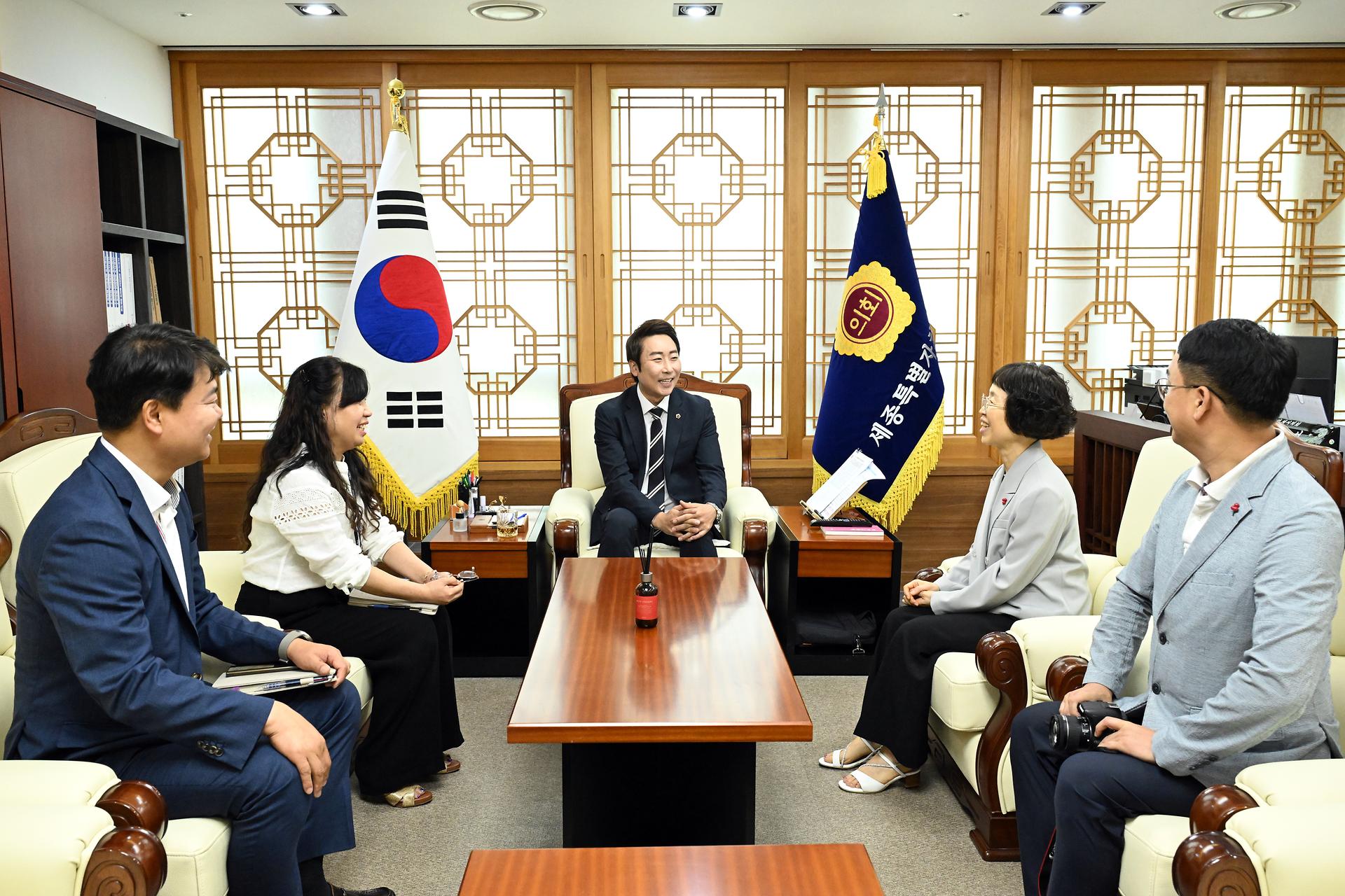 세종사회복지공동모금회 성금 전달식_3