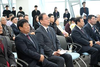 주민자치연합회장 이·취임식 및 신규위원 위촉식_8