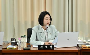교육안전위원회 행정사무감사(2일차)_4