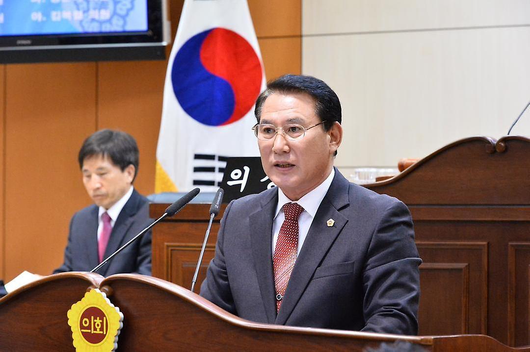 「장승업 의원  “벼농사 기반이 위축되지 않도록 시차원의 특단의 대책을 세워라”」제34회 정례회 제2차 본회의 시정 질문_1