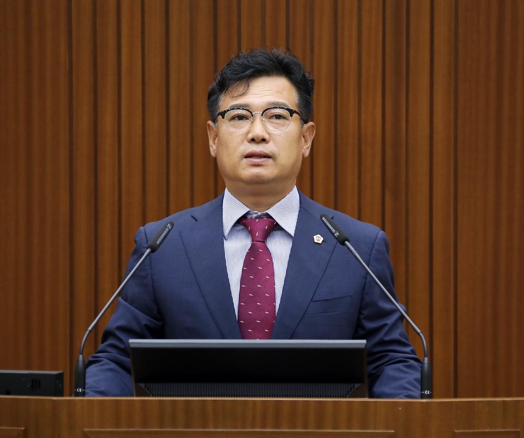 [5분자유발언] 김원식 의원 “2030년 세종시 재정 적자 대비 세입원 적극 발굴해야”_2