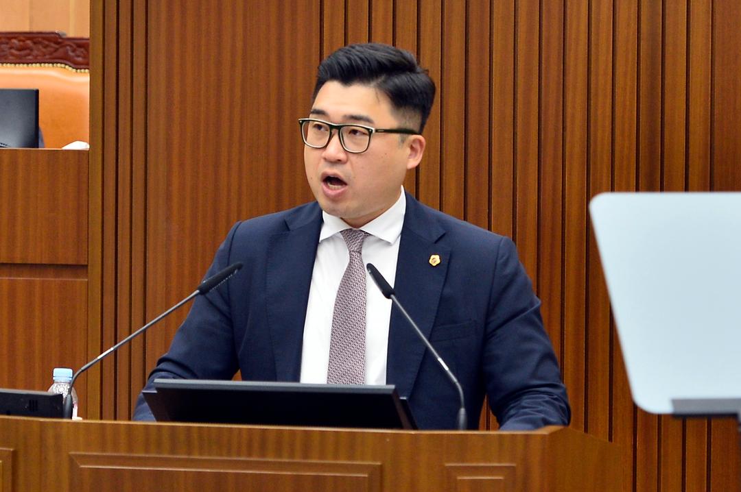 [결의안] 세종시의회 최원석 의원,  “국회 세종의사당 및 대통령 제2집무실 설치는  560만 충청인의 염원”_2