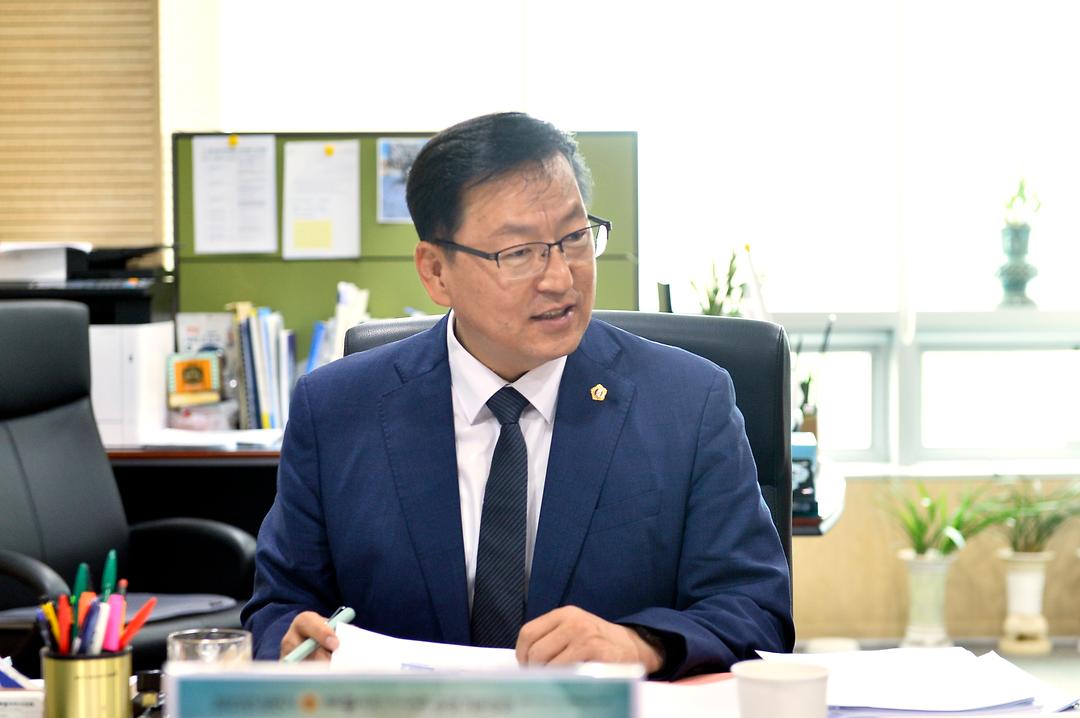 세종시의회 유인호 의원,  국가유공자 우선 주차구역 조례제정을 위한 간담회 개최_1