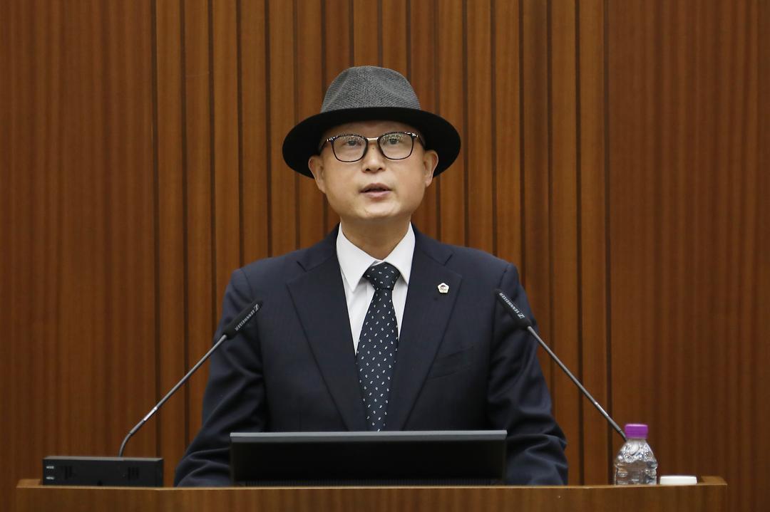 [5분 자유발언] 세종시의회 안신일 의원,  “서울-세종고속도로 개통 대비 IC 설치 등 대응 시급”_2