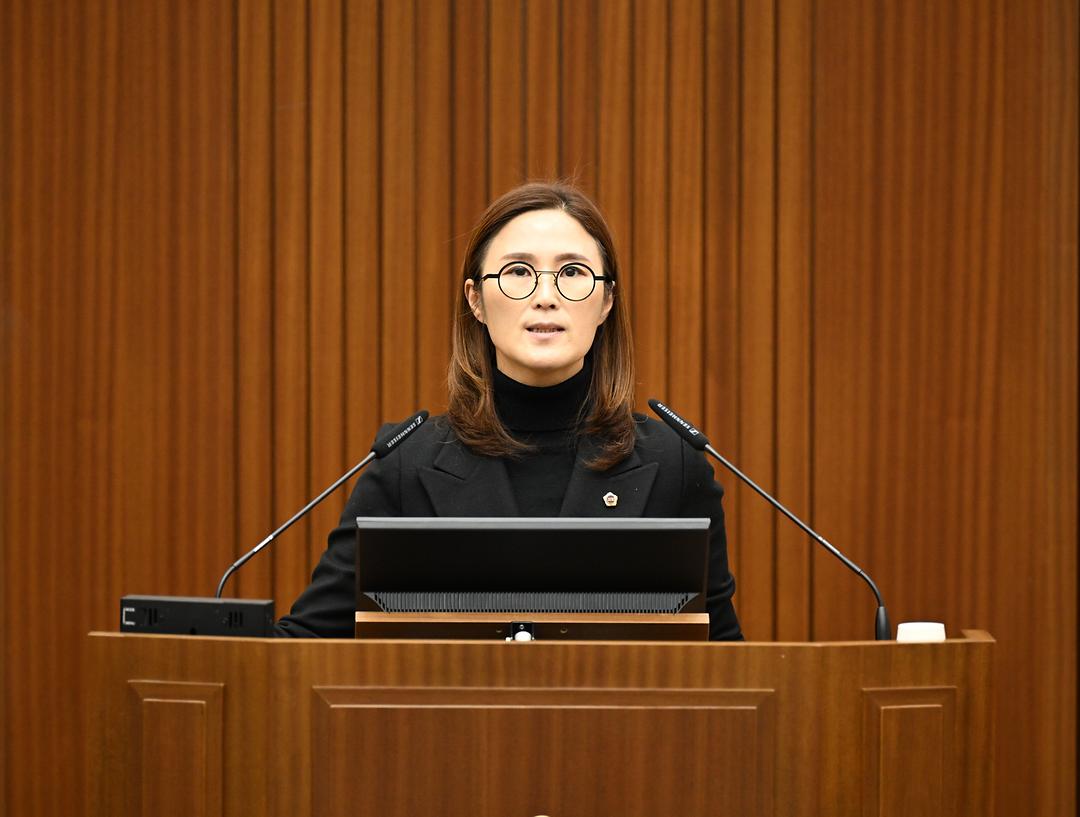 [5분 자유발언] 세종시의회 김현미 의원,  정치적 중립 잃고 선택적 행정 펴는 세종시_1