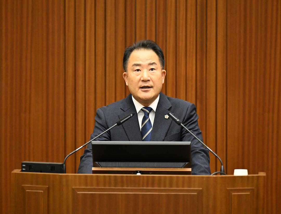 [5분 자유발언] 세종시의회 상병헌 의원, 아름동 범지기마을 10단지, 아름중학교 제2캠퍼스 인근 교차로 횡단보도 설치 촉구_1