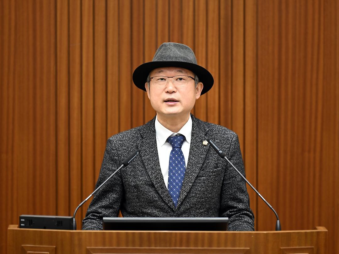 [5분 자유발언] 세종시의회 안신일 의원, 세종시 야간경관 조명 정비의 필요성 강조_1