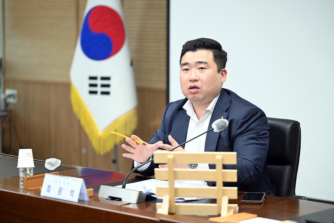 세종시의회, 정류장 보행환경 개선 방안 마련을 위한 연구용역 착수_3