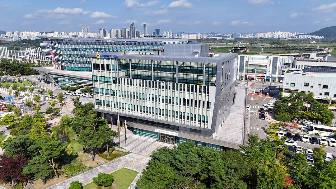 세종시의회, 제100회 회기 기념 ‘우수조례’ 시민투표 결과 발표_2