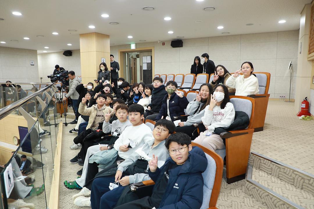 세종시의회, 2025년도 청소년 의회교실 운영 마무리_2