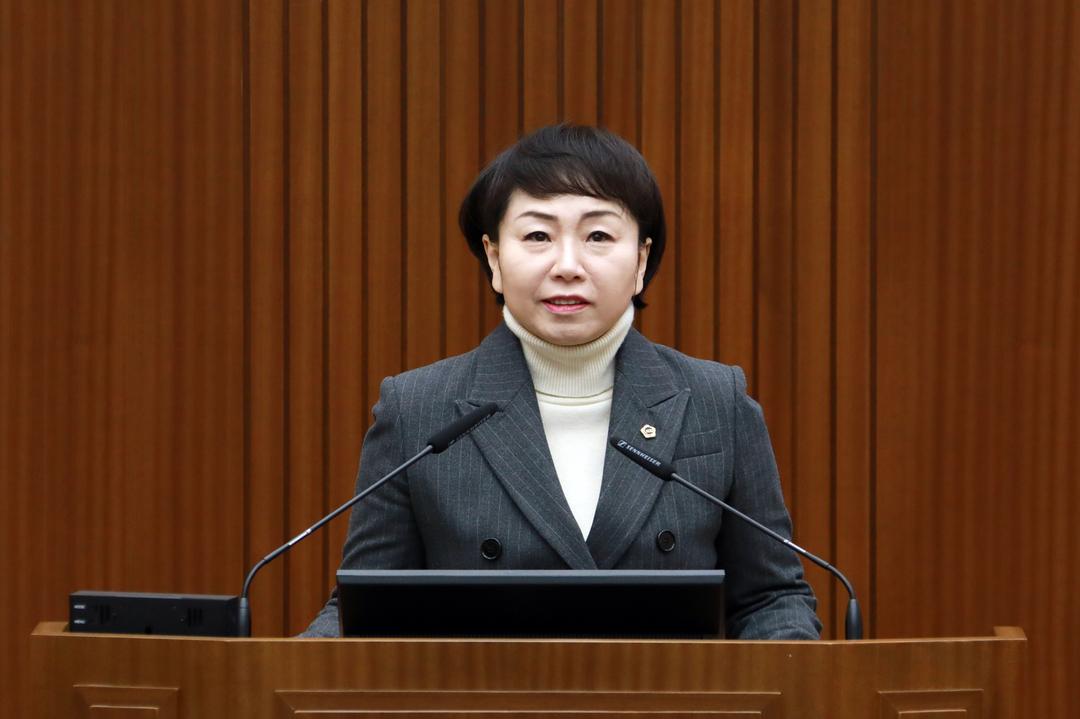 [5분 자유발언] 세종시의회 홍나영 의원, “지속가능한 세종의 미래 위한 탄소중립·기후위기 대응,  공직사회가 선도해야”_2