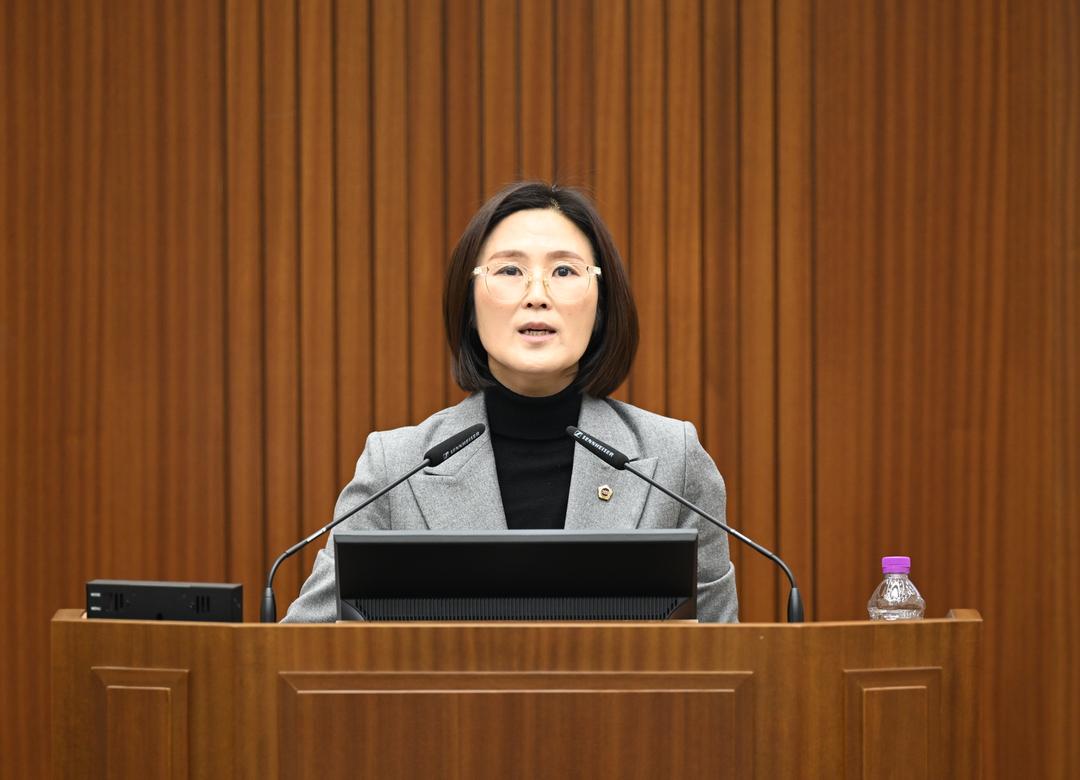 [시정질문] 세종시의회 김현미 의원, ‘시정4기 재정운용 위기 비판, 책임있는 마무리 촉구’_3