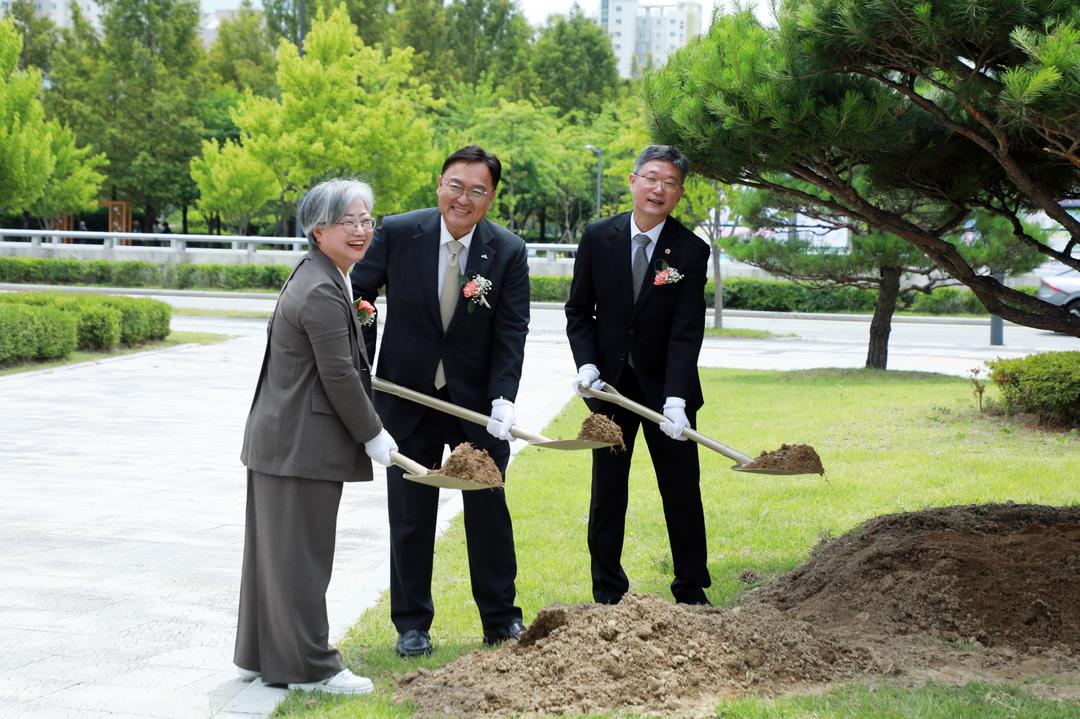 제5대 세종시의회 개원식 개최… 39만 시민과 함께하는 새로운 의정 여정 출발_4