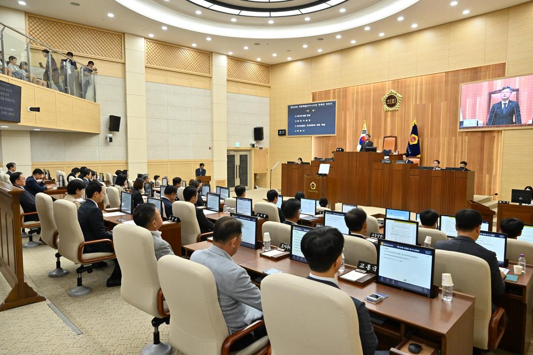 세종시의회, 제5대 의회 개원 후 첫 정례회 개회_3
