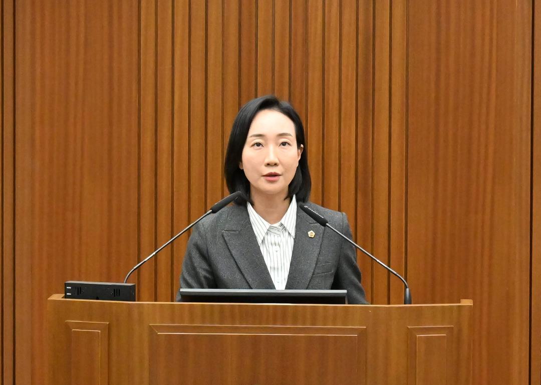 [5분 자유발언] 세종시의회 김효숙 의원, “방치된 나성동 미디어큐브, 세종시 문화·상권의 핵심으로 깨워야”_3