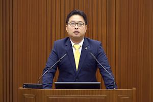 [5분자유발언] 박성수 의원,“ 건설사업에 앞서 학생 학습권·건강권 고려해야”