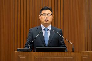 [5분자유발언] 김원식 의원, 도시계획시설 일몰 대비 100% 이행 촉구
