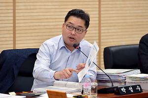 세종시의회 박성수 의원,‘아이 돌보는 아빠 장려금 지급 조례안’ 발의