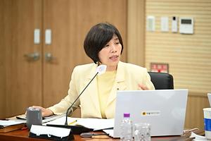 [2024 행정사무감사] 세종시의회 김현옥 의원, “의회 누리집은 우리의 얼굴, 자료관리 철저해야…” 당부