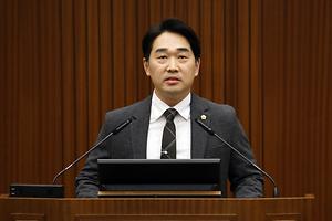 [5분 자유발언] 세종시의회 김재형 의원, “세종시 도로안전시설물 정비, 신중한 접근 필요”