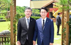 안신일 세종시의회 의장, 조정식 국회의장 기자간담회 환영